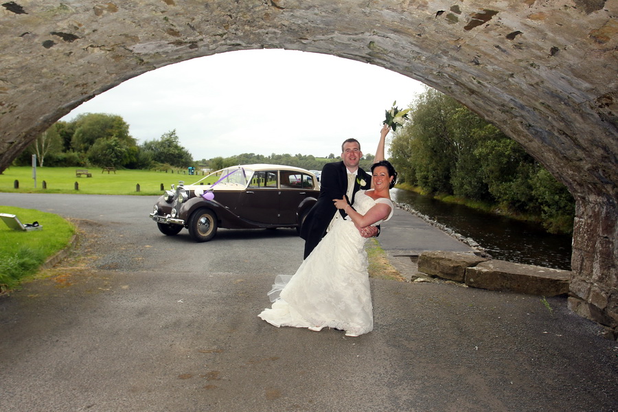 http://www.charliebradyphotography.ie/2012/10/wedding-54/